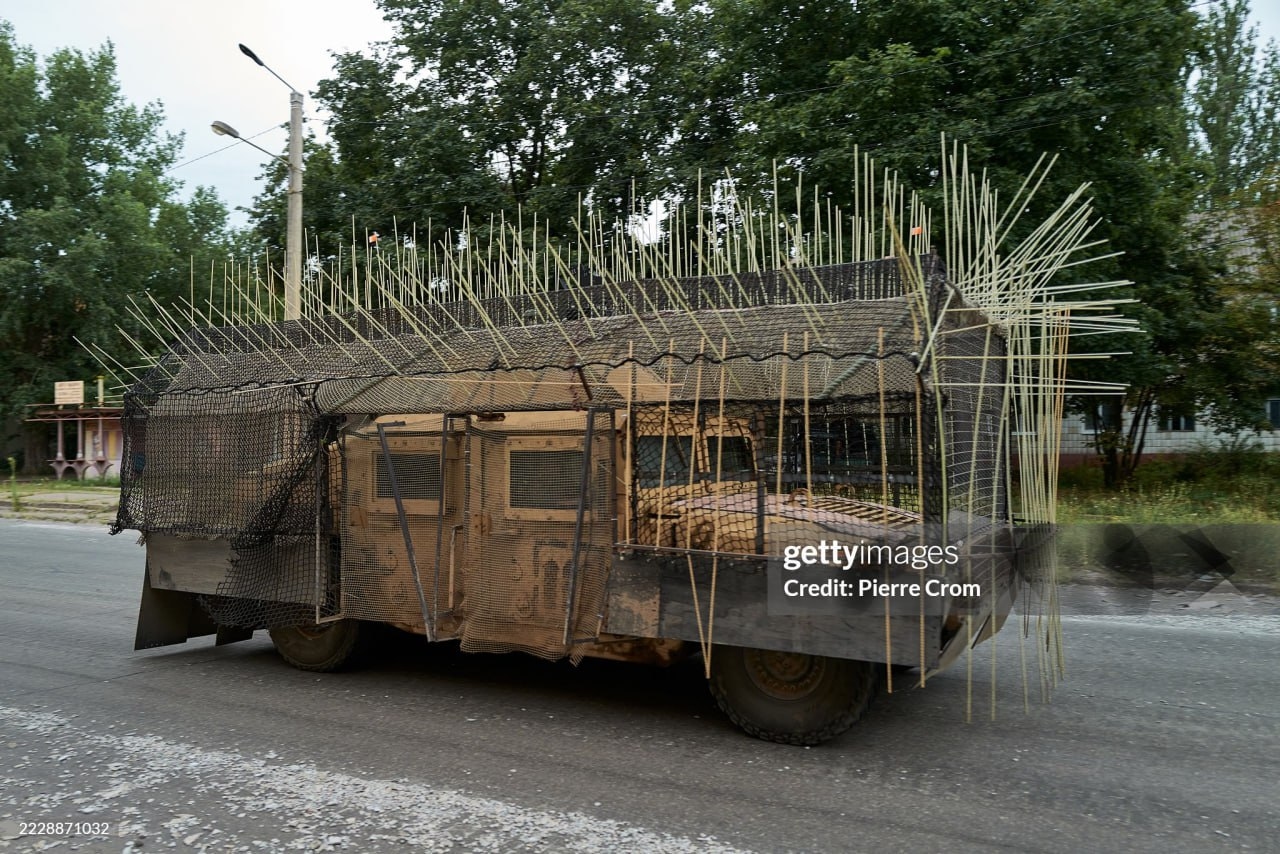 Украинский бронеавтомобиль HMMWV M1151A1 с дополнительной защитой