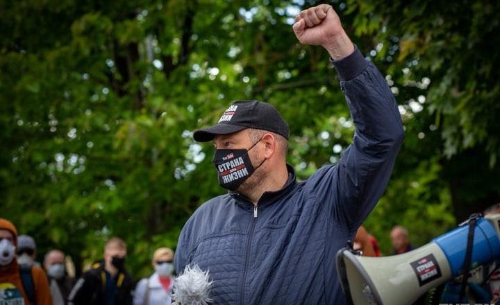 «Белорусский Дудь» против «Саши 3%». Президентская гонка в стране наконец может стать интересной