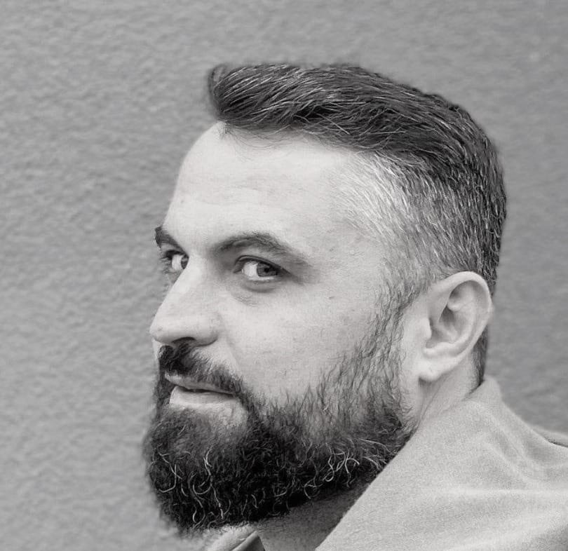 Юрий Мацарский